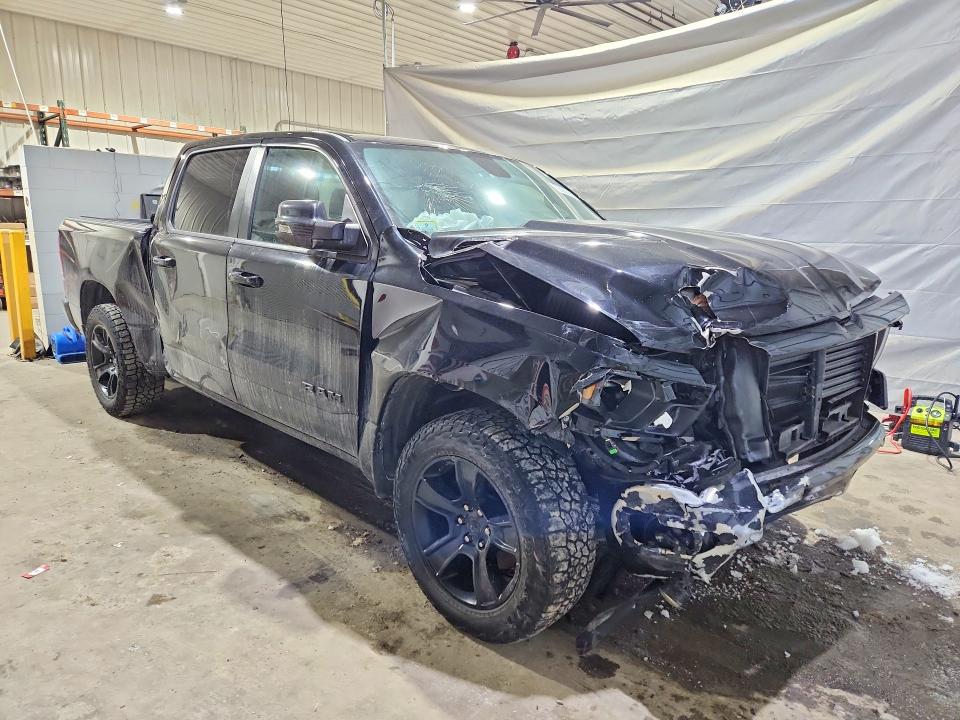 Photo 4 from auction – 2021 RAM 1500 with VIN 1C6SRFFTXMN682324