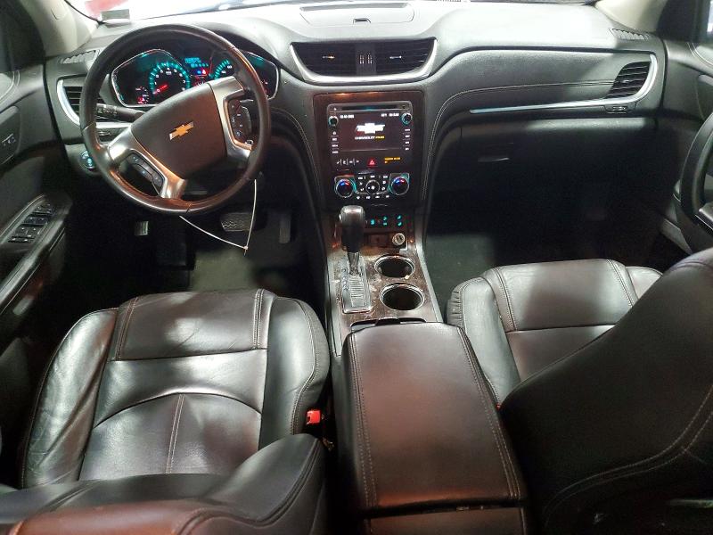 Photo 8 from auction – 2017 CHEVROLET TRAVERSE with VIN 1GNKRHKD5HJ274448
