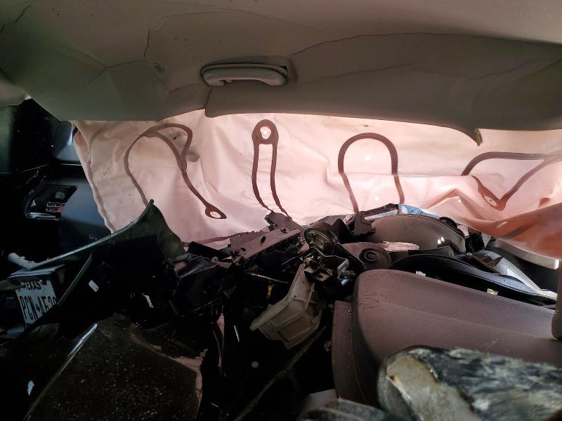 Photo 11 from auction – 2021 CHEVROLET EQUINOX with VIN 2GNAXHEVXM6148258