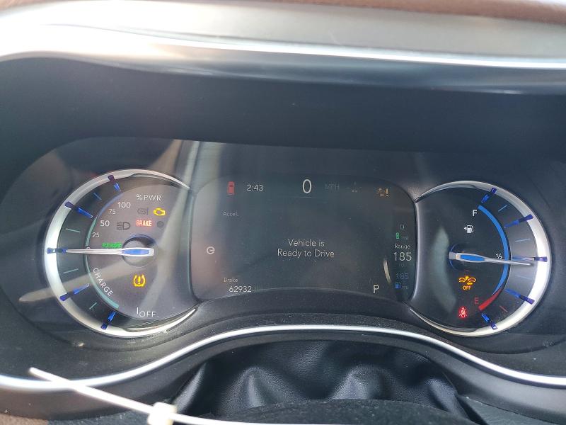 Photo 9 from auction – 2019 CHRYSLER PACIFICA with VIN 2C4RC1N72KR645509