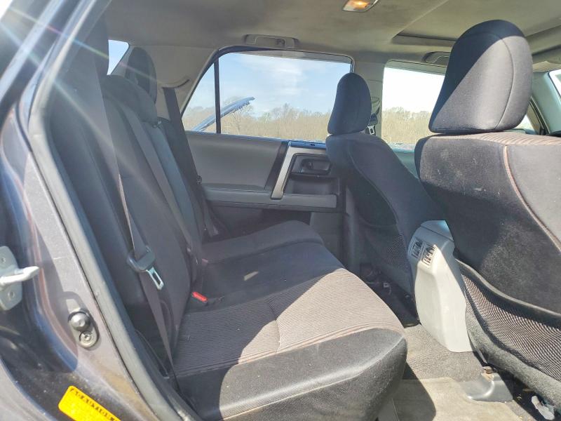 Photo 11 from auction – 2012 TOYOTA 4RUNNER with VIN JTEZU5JR9C5044295