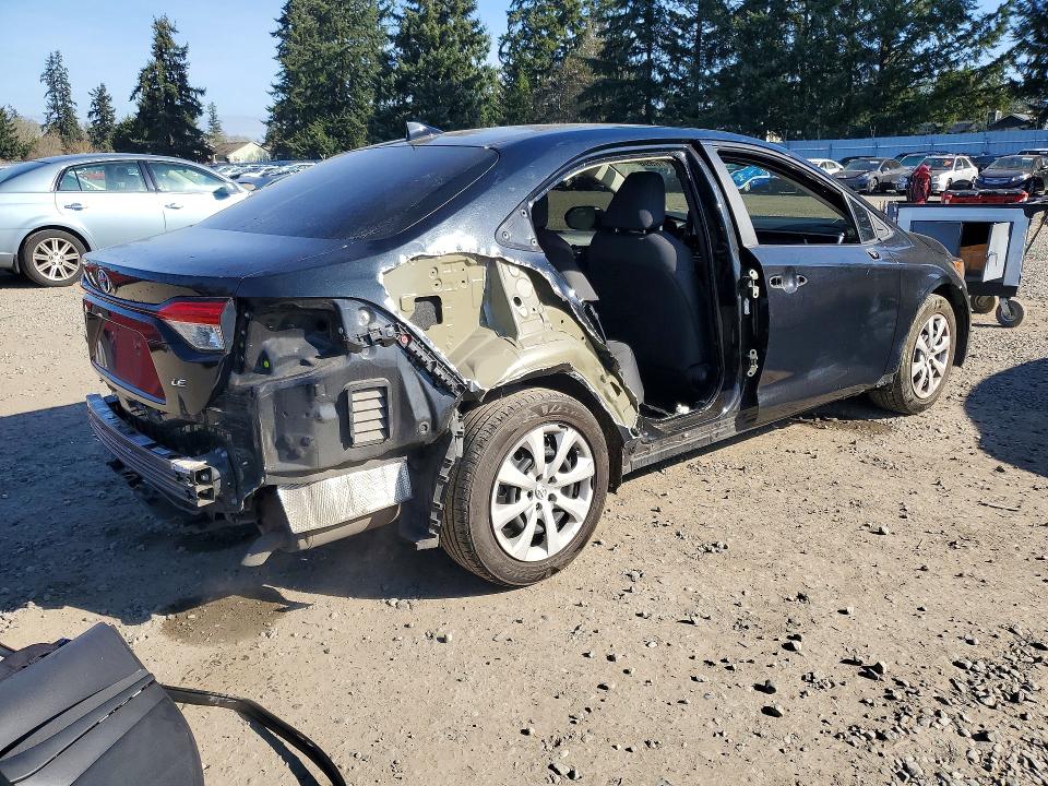 Photo 3 from auction – 2022 TOYOTA COROLLA with VIN 5YFEPMAE7NP313384