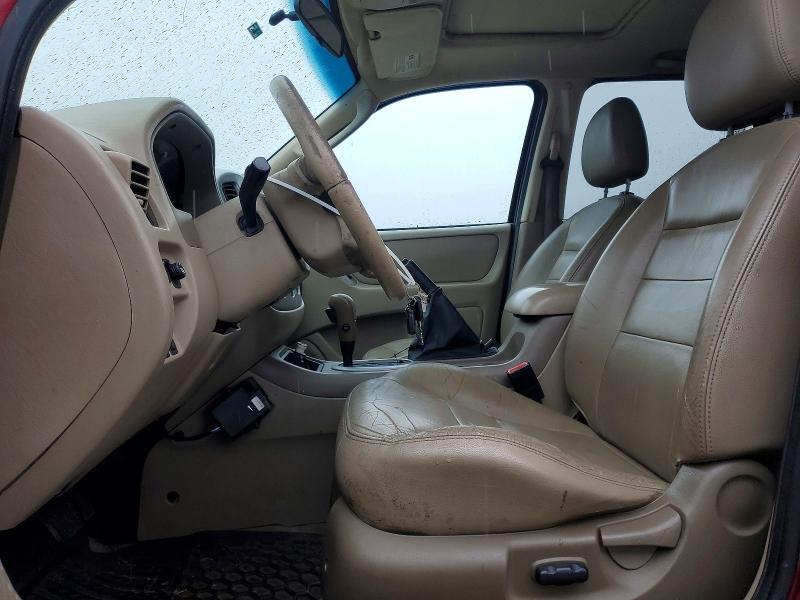 Photo 7 from auction – 2006 FORD ESCAPE with VIN 1FMYU93176KD09943