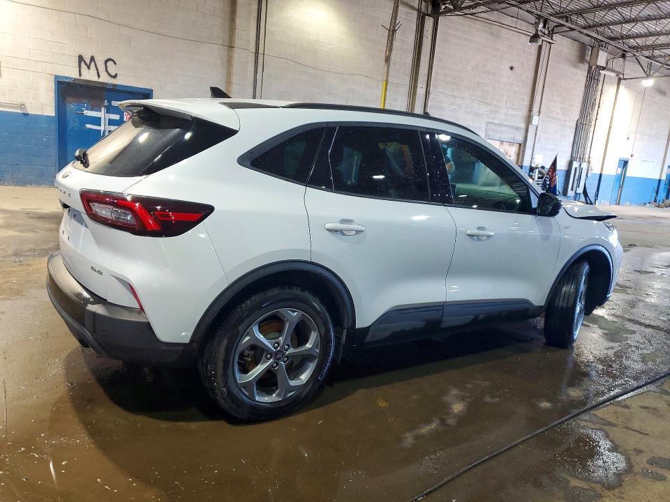 Photo 3 from auction – 2025 FORD ESCAPE with VIN 1FMCU9MN0SUA69029