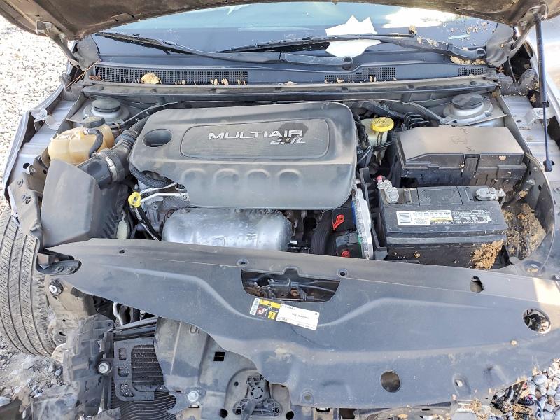 Фото 11 с аукциона – 2016 CHRYSLER 200 с VIN 1C3CCCAB2GN155253