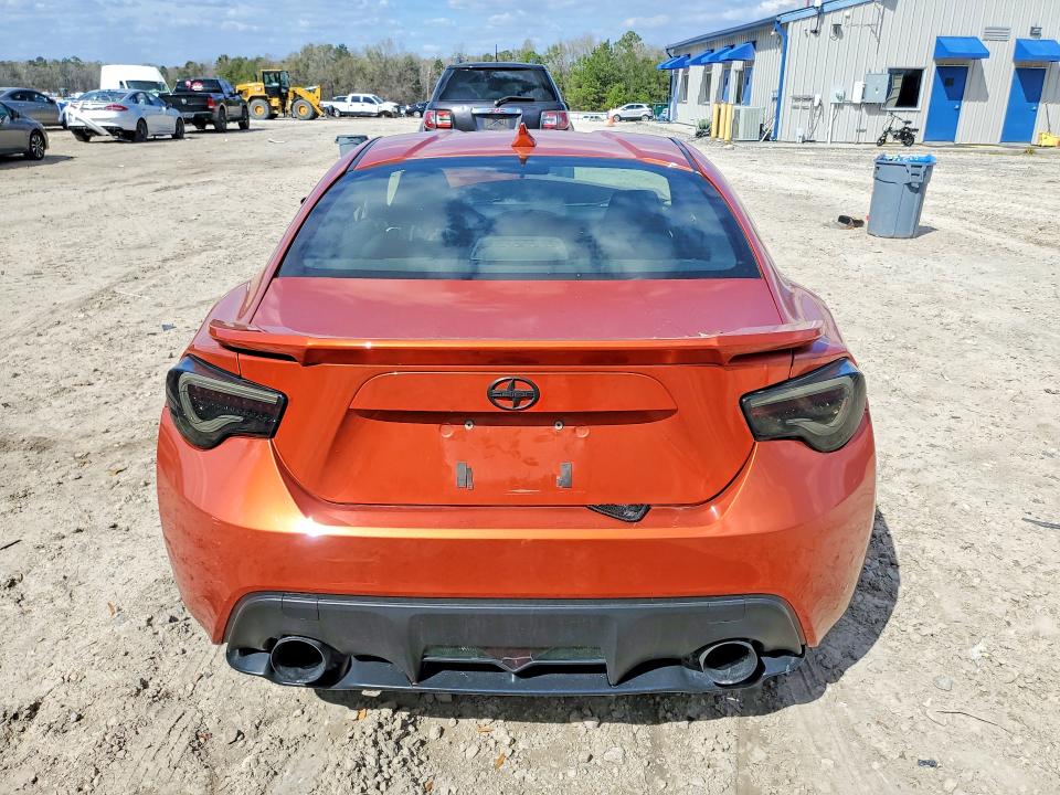Foto 6 de la subasta – 2014 SCION FR-S con VIN JF1ZNAA13E9705387