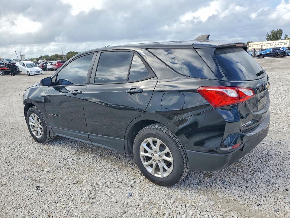 Photo 2 from auction – 2020 CHEVROLET EQUINOX with VIN 2GNAXHEV4L6283881