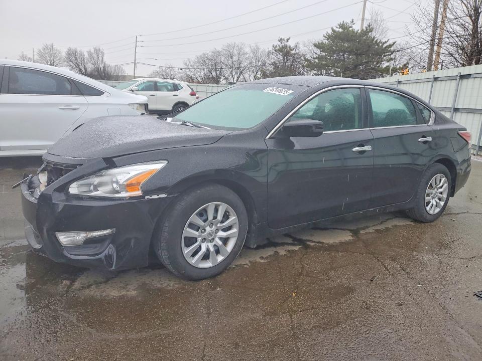 NISS ALTIMA 2015 with VIN 1N4AL3AP3FN908176 - Photo from auction
