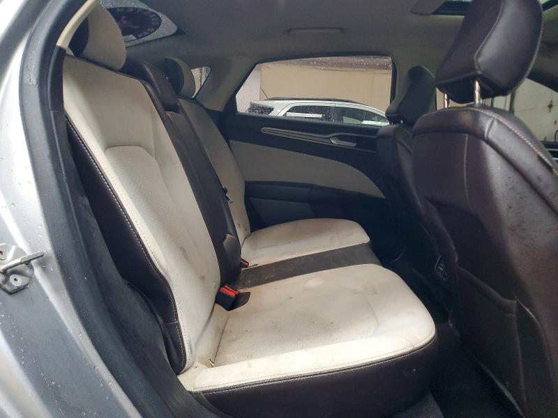 Photo 10 from auction – 2020 FORD FUSION with VIN 3FA6P0HD9LR110892