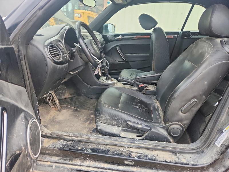 Photo 7 from auction – 2015 VOLKSWAGEN BEETLE with VIN 3VW517AT9FM814672