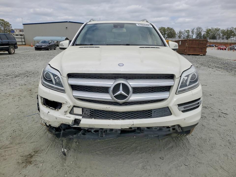 Photo 5 from auction – 2015 MERCEDES-BENZ GL with VIN 4JGDF6EEXFA517523