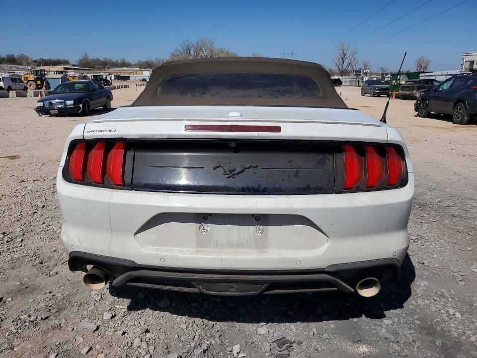 Photo 6 from auction – 2018 FORD MUSTANG with VIN 1FATP8UH8J5133395