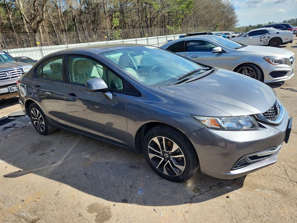 Photo 4 from auction – 2013 HONDA CIVIC with VIN 19XFB2F87DE265847
