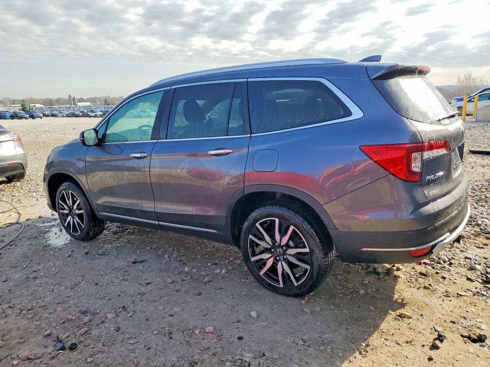 Photo 2 from auction – 2021 HONDA PILOT with VIN 5FNYF6H64MB066300