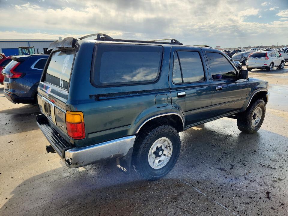 Photo 3 from auction – 1995 TOYOTA 4RUNNER with VIN JT3VN39W7S0179418