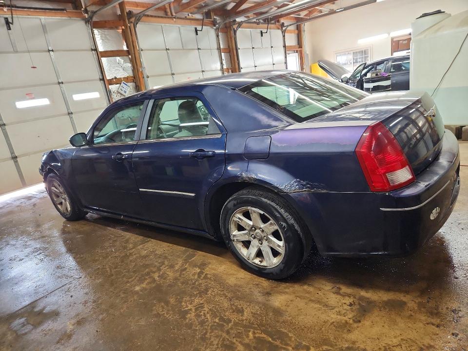 Photo 2 from auction – 2006 CHRYSLER 300 with VIN 2C3KA53G36H434918