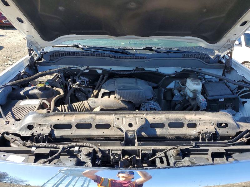 Photo 11 from auction – 2019 CHEVROLET SILVERADO with VIN 2GC2KREG8K1238506