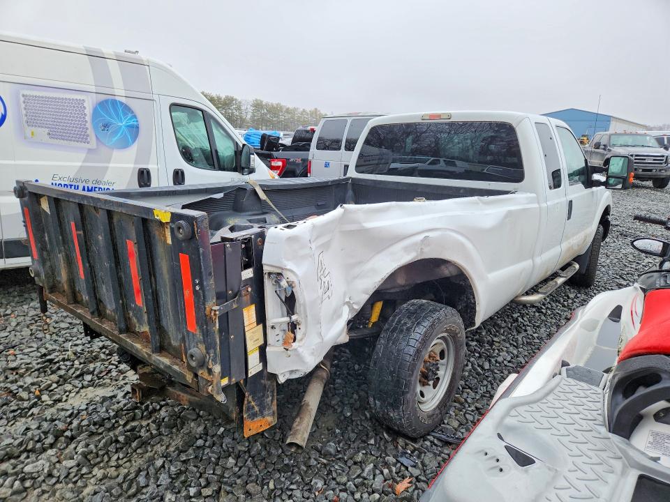 Photo 3 from auction – 2016 FORD F250 with VIN 1FT7X2B68GEC57976