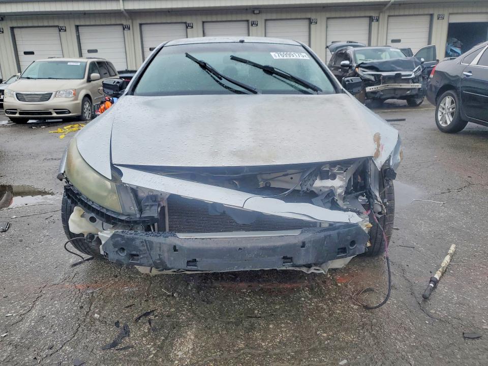 Photo 5 from auction – 2009 HONDA ACCORD with VIN 1HGCS12329A002863