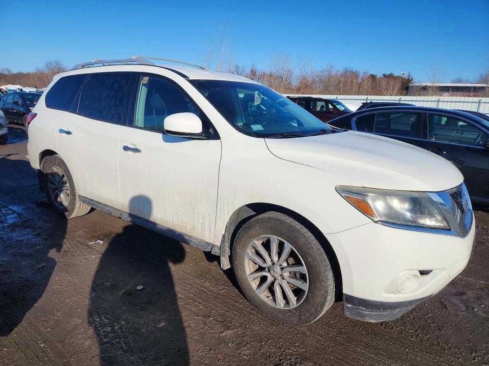 Photo 4 from auction – 2016 NISSAN PATHFINDER with VIN 5N1AR2MMXGC609555