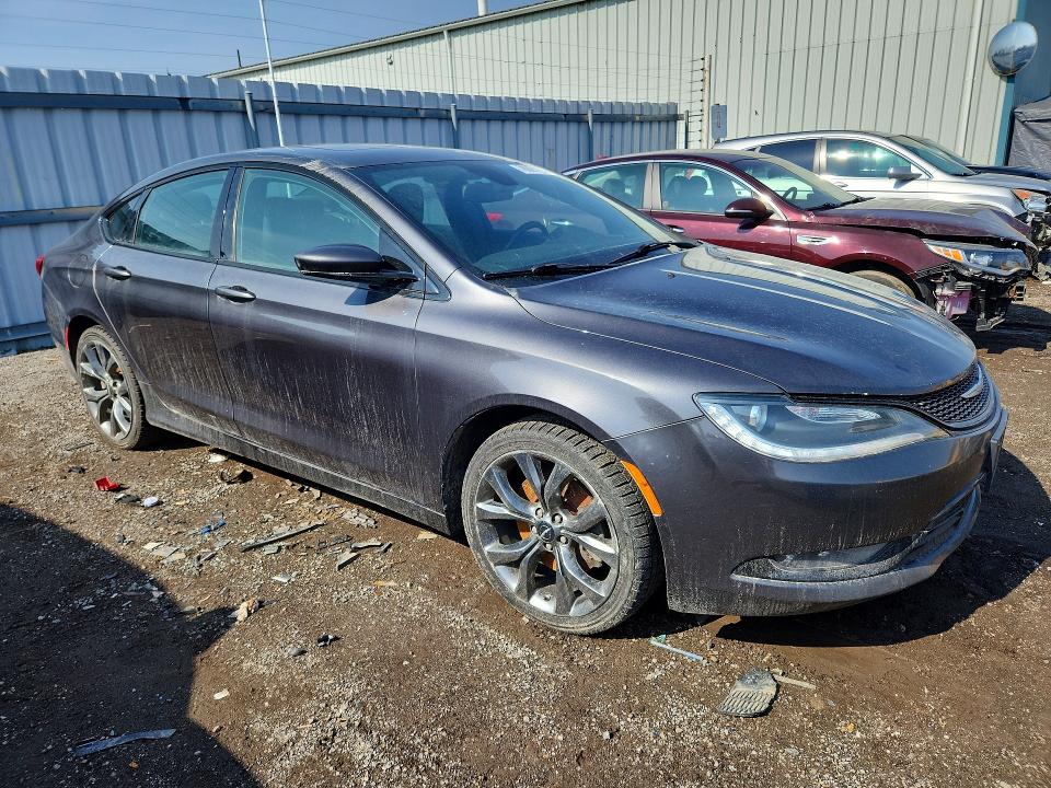 Photo 4 from auction – 2015 CHRYSLER 200 with VIN 1C3CCCBG2FN511449