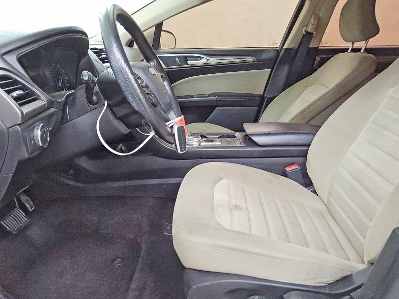 Photo 7 from auction – 2019 FORD FUSION with VIN 3FA6P0G71KR282912