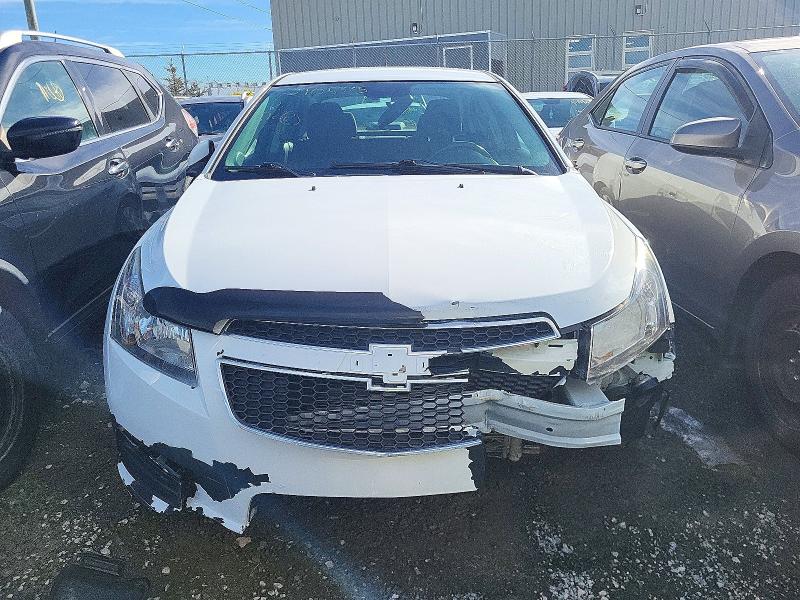 Photo 5 from auction – 2014 CHEVROLET CRUZE with VIN 1G1PC5SB5E7340818