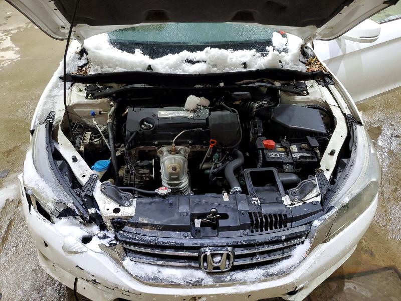 Photo 11 from auction – 2015 HONDA ACCORD with VIN 1HGCR2F82FA004745