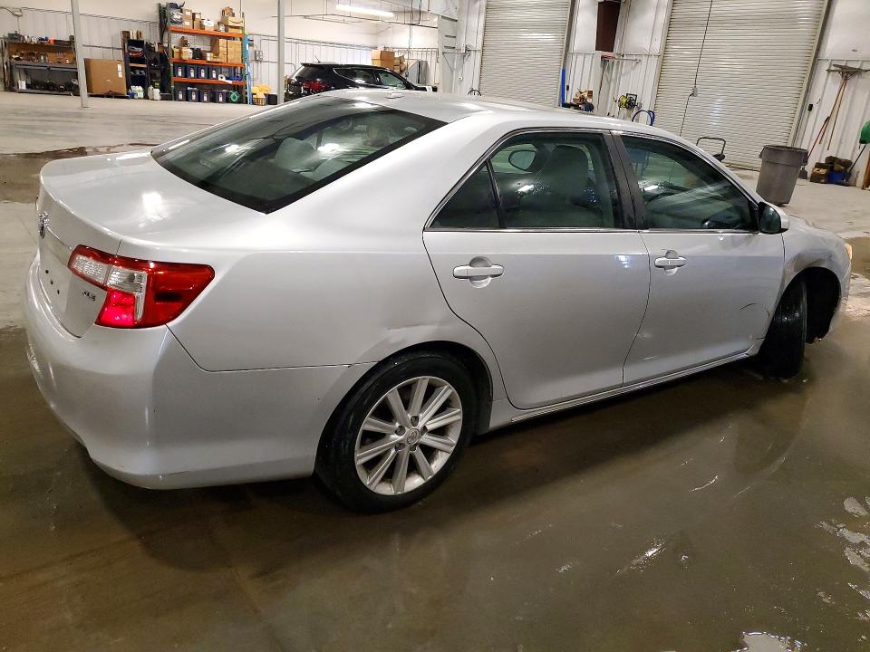 Photo 3 from auction – 2014 TOYOTA CAMRY with VIN 4T1BK1FK3EU541430