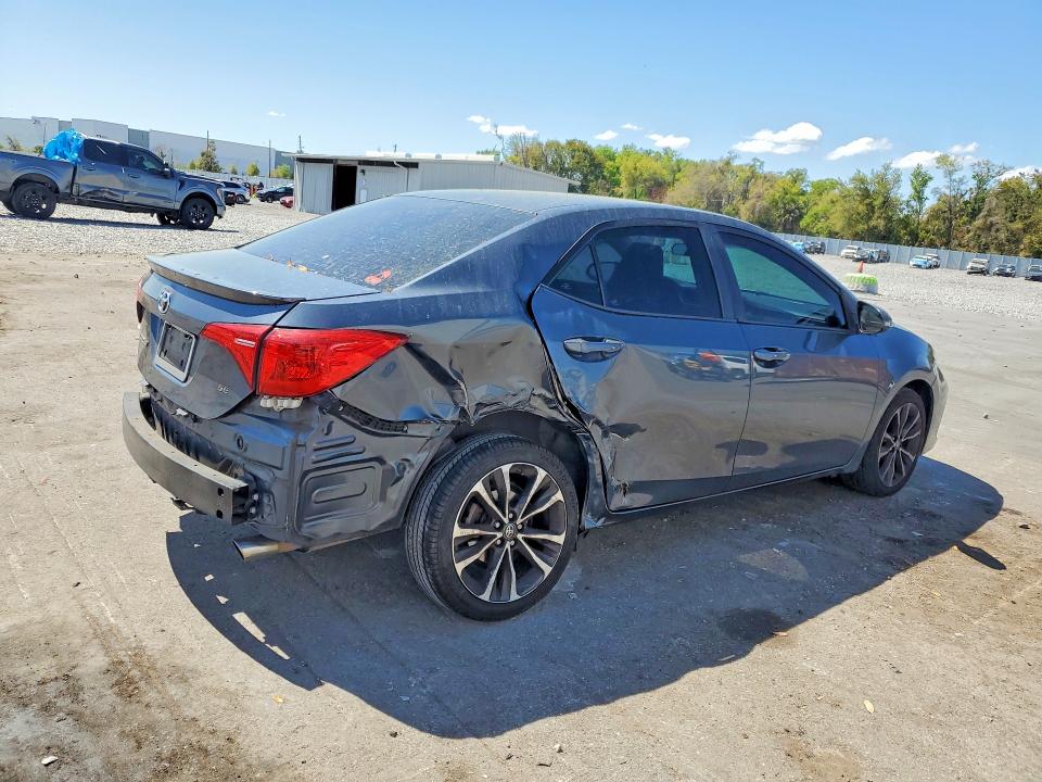 Photo 3 from auction – 2018 TOYOTA COROLLA with VIN 2T1BURHE9JC013838