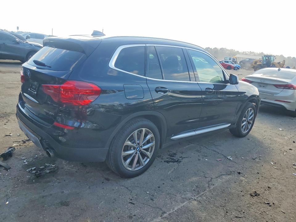Photo 3 from auction – 2019 BMW X3 with VIN 5UXTR7C55KLF35184
