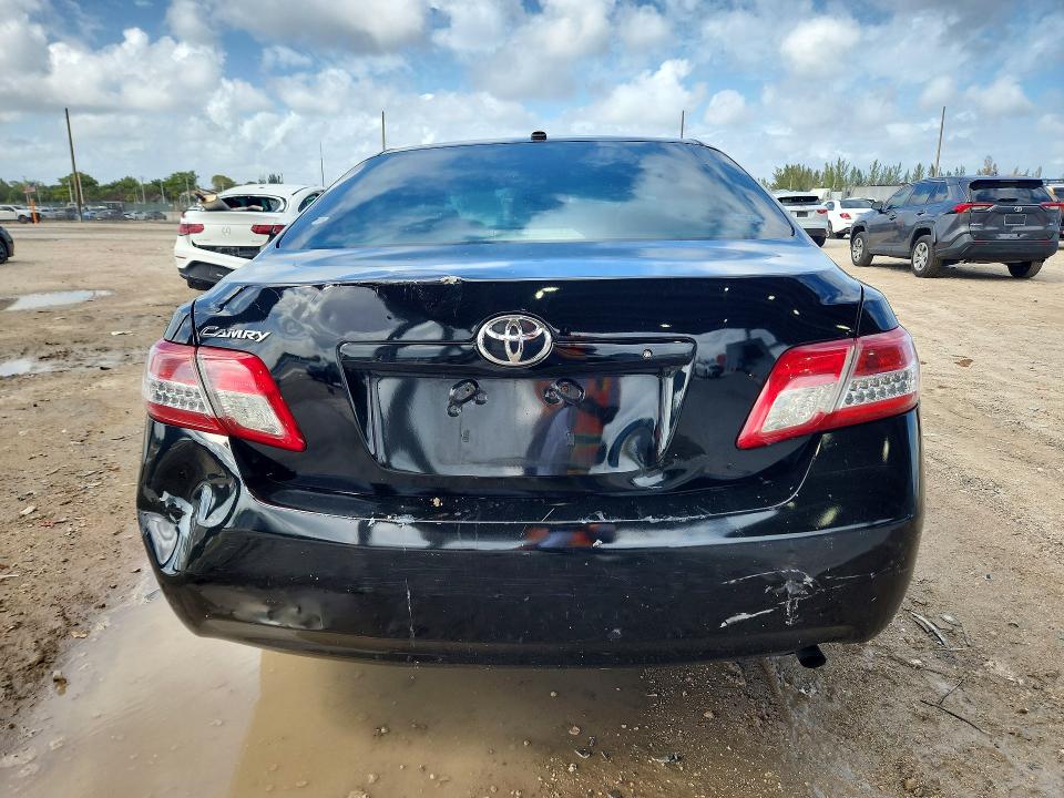Снимка 6 от търг – 2011 TOYOTA CAMRY с VIN 4T1BF3EK2BU669607