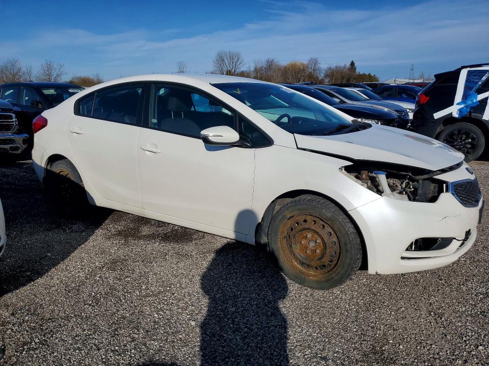 صورة رقم 4 من المزاد - 2014 KIA FORTE مع VIN KNAFX4A68E5072975