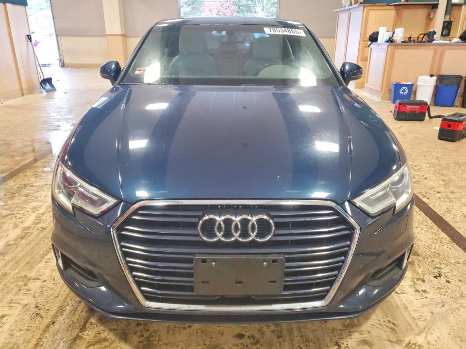 Photo 5 from auction – 2018 AUDI A3 with VIN WAUAUGFF1J1004967