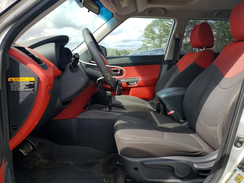 Photo 7 from auction – 2010 KIA SOUL with VIN KNDJT2A28A7066618