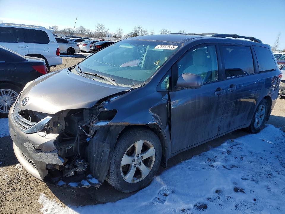 TOYOTA SIENNA 2012 with VIN 5TDKK3DC7CS242827 - Photo from auction