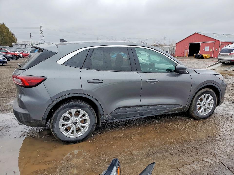 Photo 3 from auction – 2023 FORD ESCAPE with VIN 1FMCU0GN1PUB09083