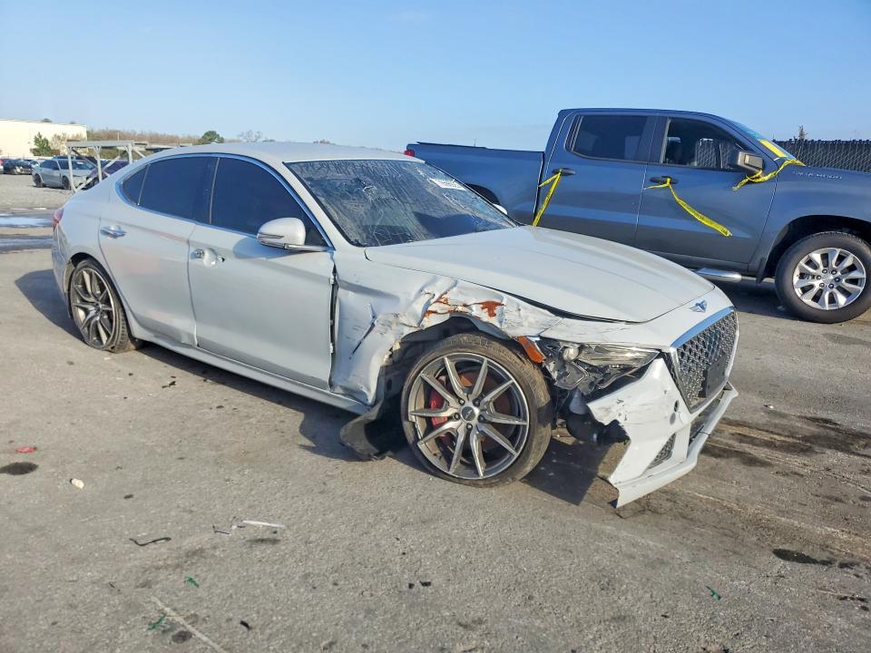 Photo 4 from auction – 2019 GENESIS G70 with VIN KMTG54LE5KU024127