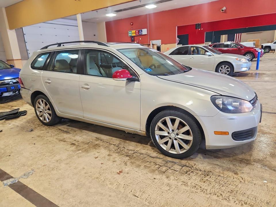 Photo 4 from auction – 2011 VOLKSWAGEN JETTA with VIN 3VWPZ7AJ8BM620533