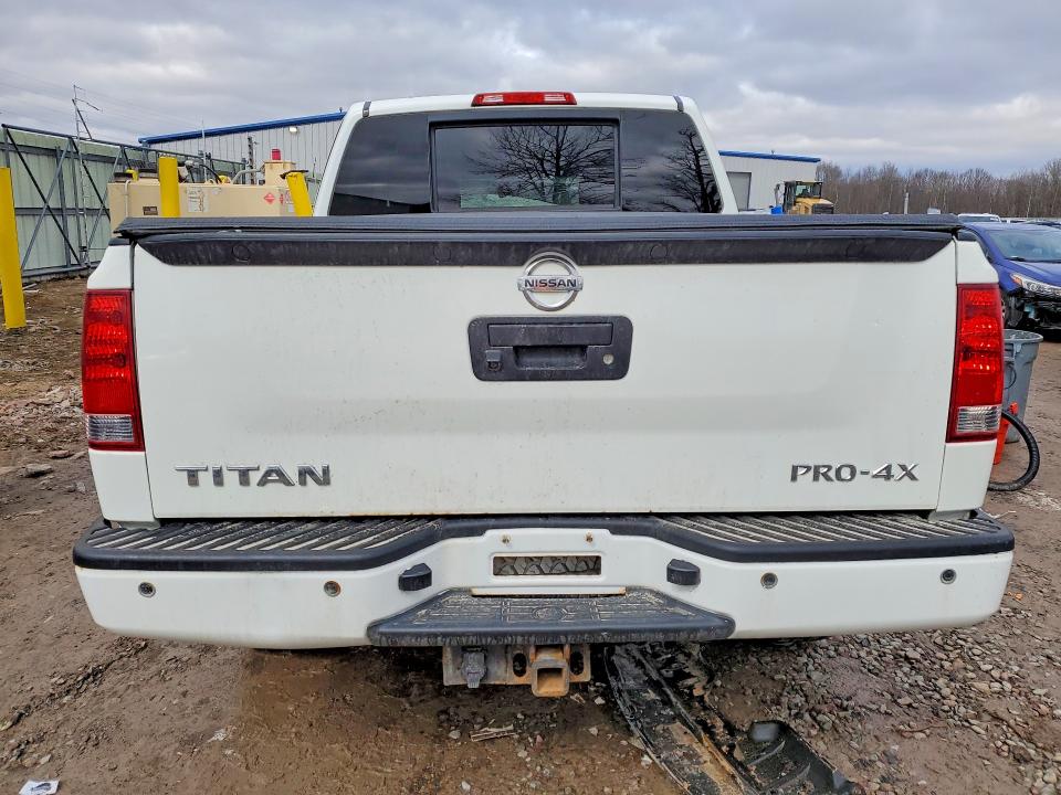 Photo 6 from auction – 2013 NISSAN TITAN with VIN 1N6AA0EC9DN310917