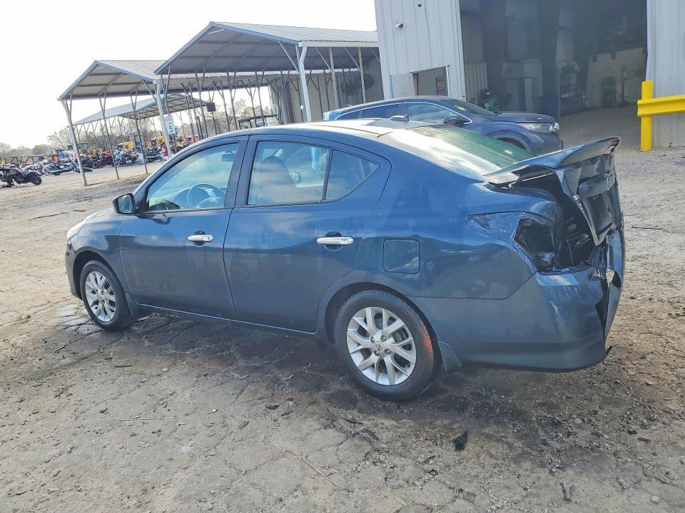 Photo 2 from auction – 2017 NISSAN VERSA with VIN 3N1CN7AP1HL881683