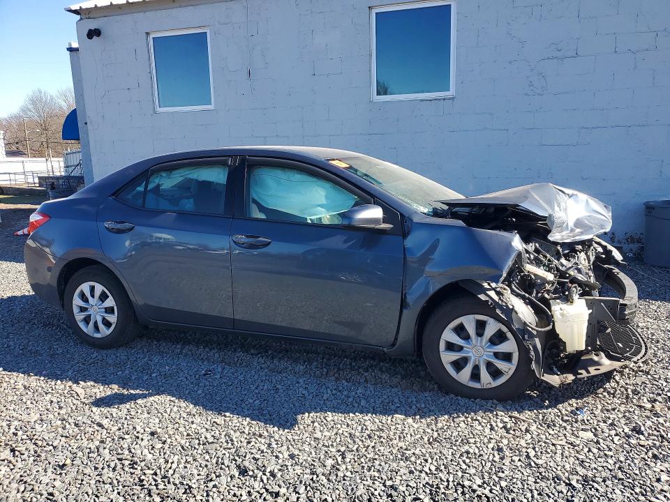 Photo 4 from auction – 2014 TOYOTA COROLLA with VIN 2T1BURHE0EC064845
