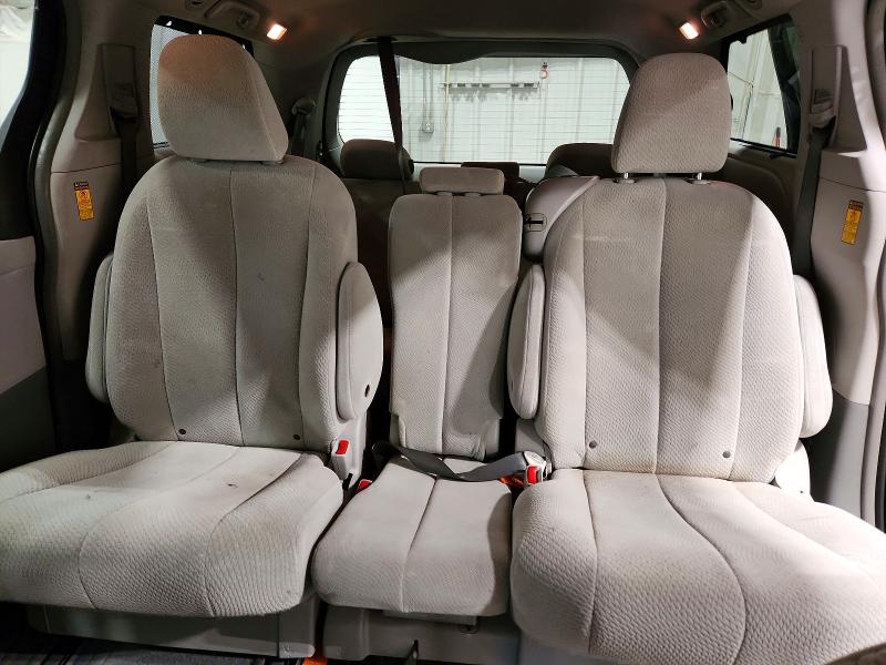 Photo 10 from auction – 2014 TOYOTA SIENNA with VIN 5TDKK3DC1ES465268