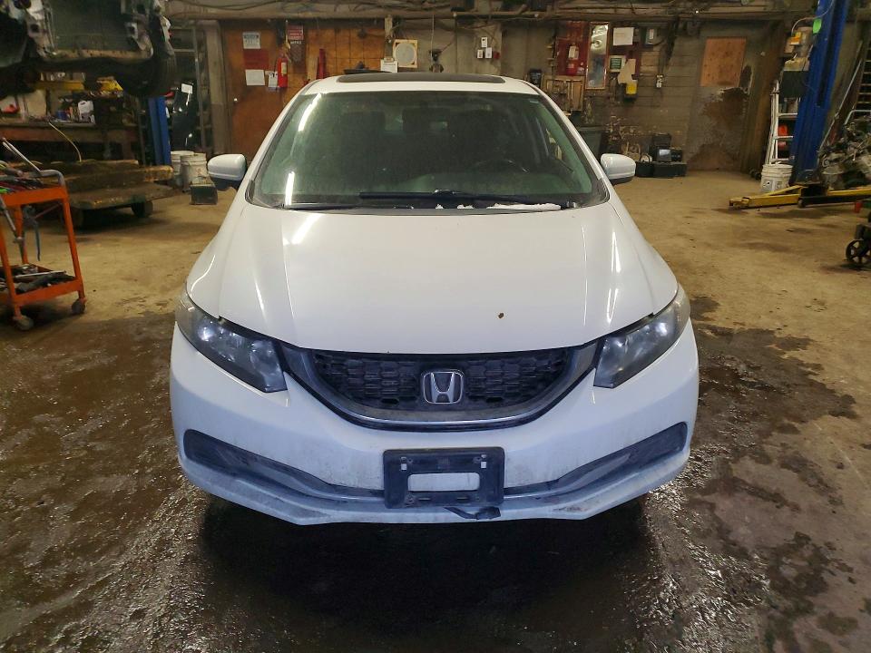 Photo 5 from auction – 2014 HONDA CIVIC with VIN 2HGFB2F59EH008007