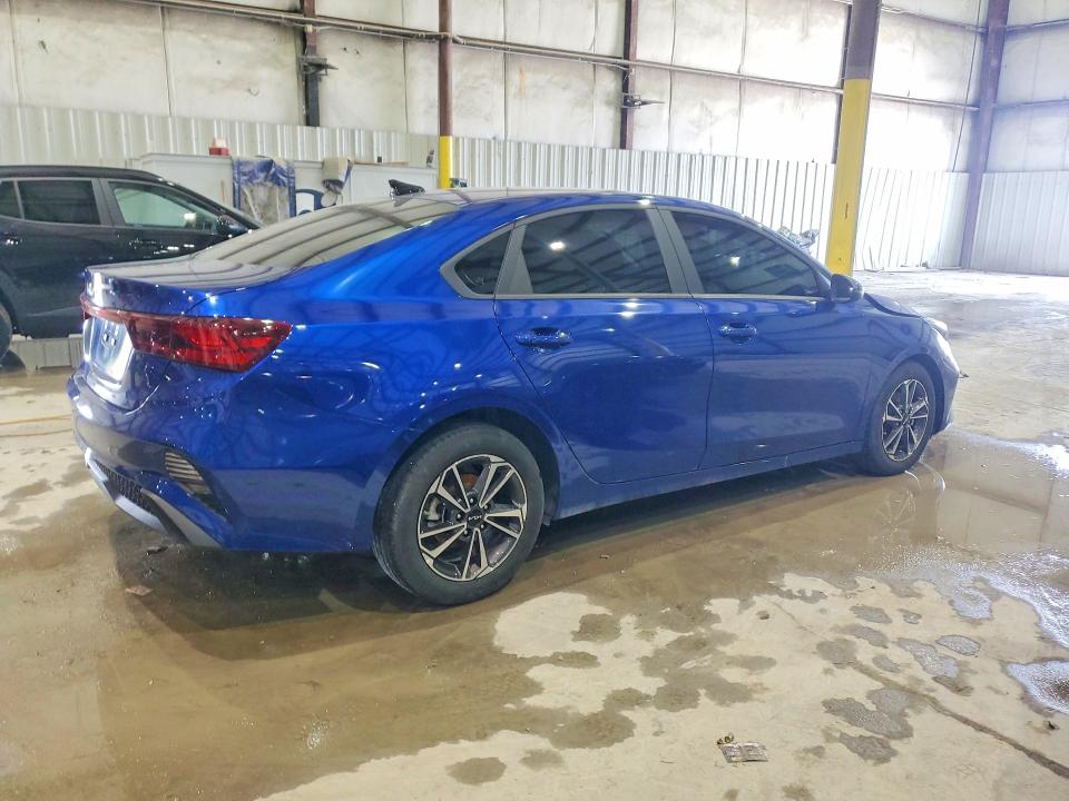Photo 3 from auction – 2024 KIA FORTE with VIN 3KPF24AD0RE768014