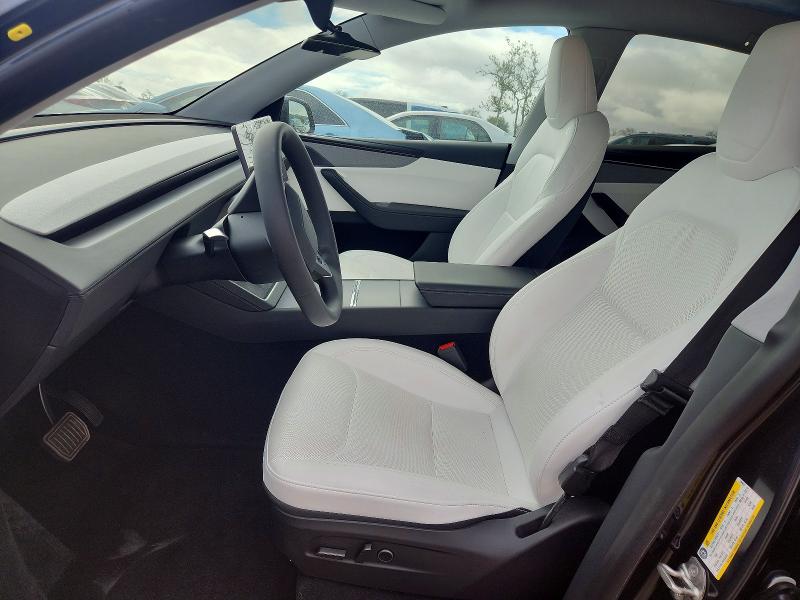 Photo 7 from auction – 2026 TESLA MODEL Y with VIN 7SAYGDED3TF399691