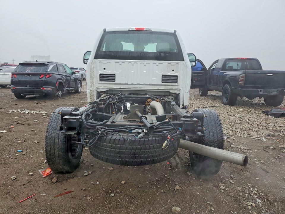 Photo 6 from auction – 2019 FORD F250 with VIN 1FDBF2B67KEE93150