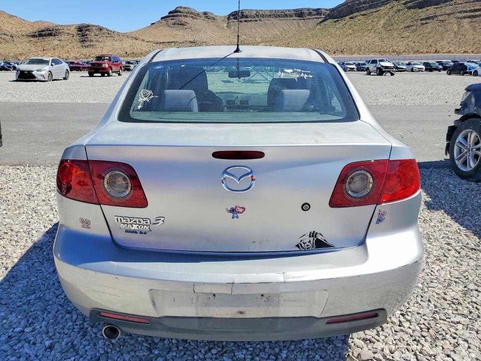Photo 6 from auction – 2005 MAZDA 3 with VIN JM1BK12F951259520