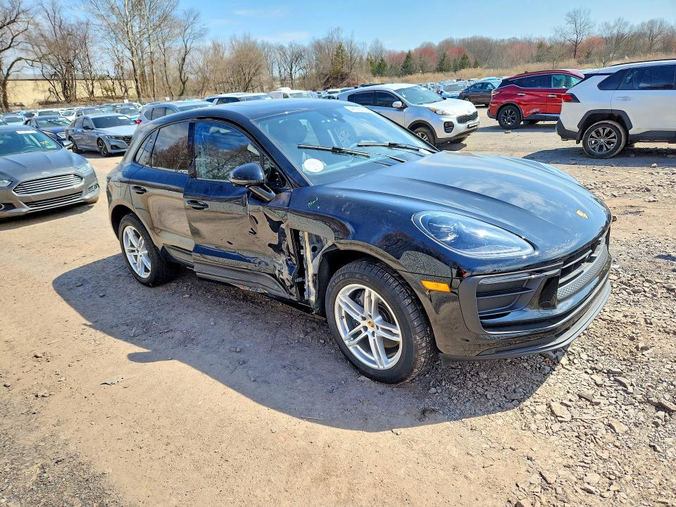 Photo 4 from auction – 2026 PORSCHE MACAN with VIN WP1AA2A54TLB00692