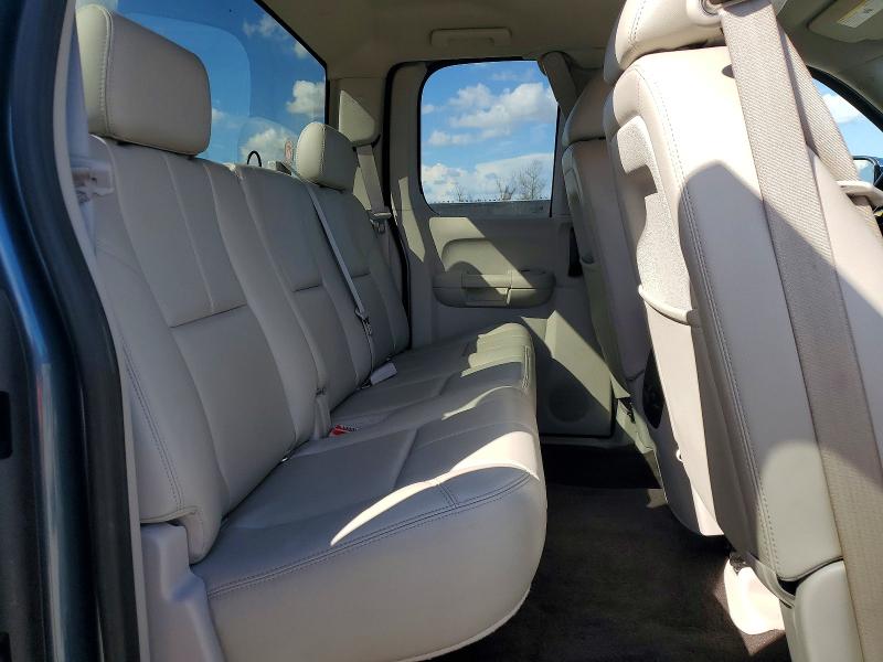 Photo 10 from auction – 2011 CHEVROLET SILVERADO with VIN 1GCRKSE34BZ239324